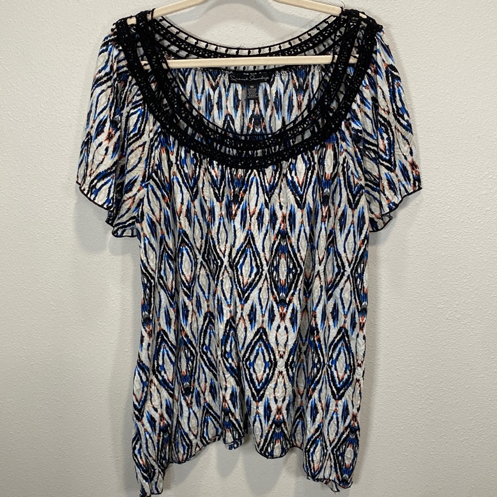 French Laundry‎ top short sleeve geometric